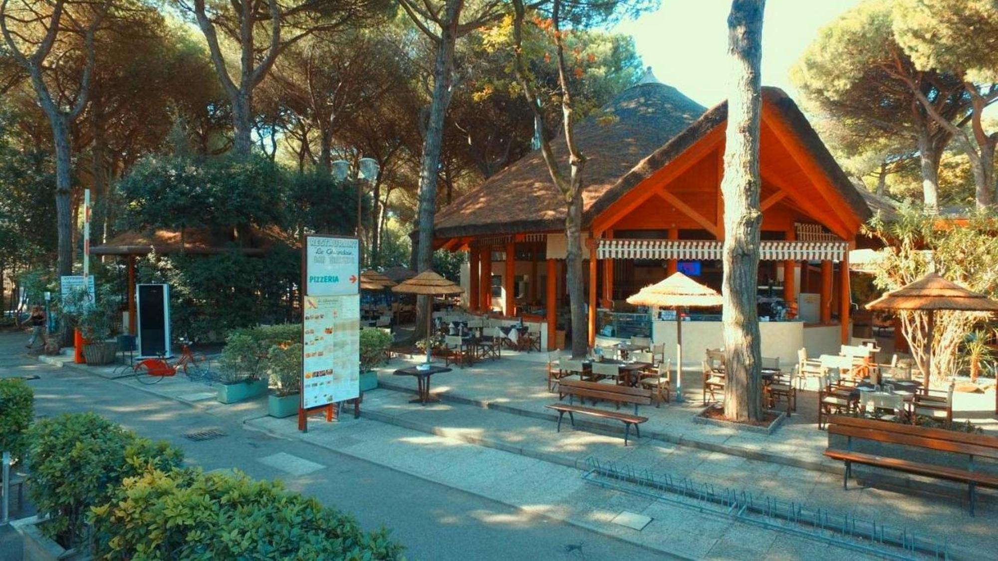 Buona Mobile Homes On Camping Mare E Pineta Lido di Spina Ngoại thất bức ảnh