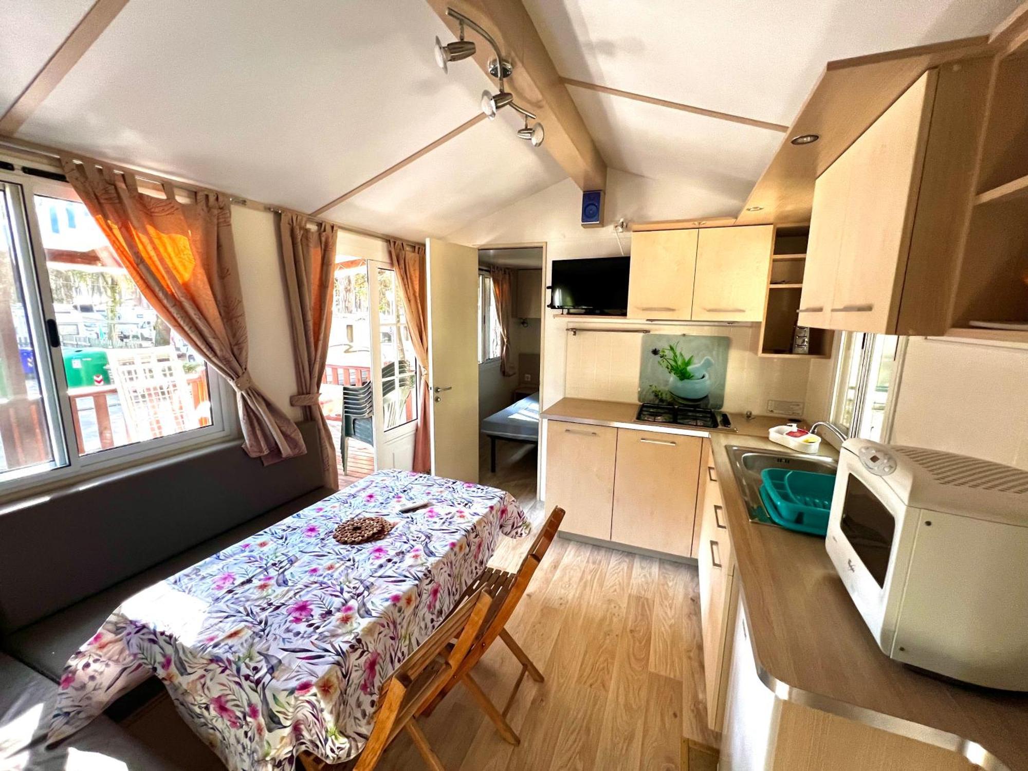 Buona Mobile Homes On Camping Mare E Pineta Lido di Spina Ngoại thất bức ảnh